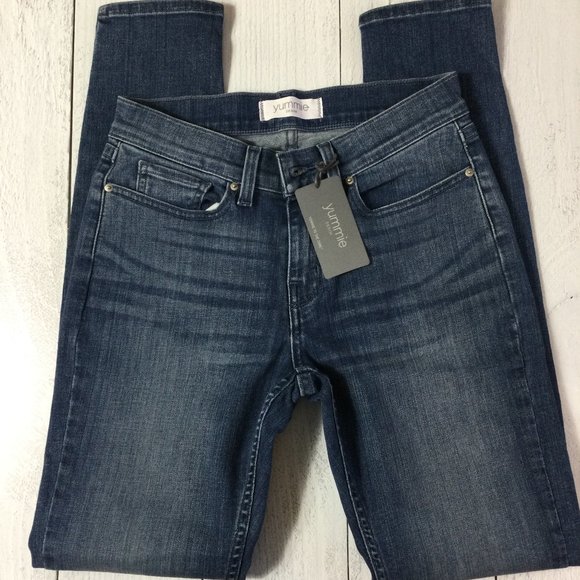 Yummie Med Wash Skinny Leg Jeans, Size 25, NWT - Picture 1 of 8